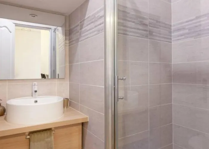 Le Coeur De 1-bedroom Retreat アパート